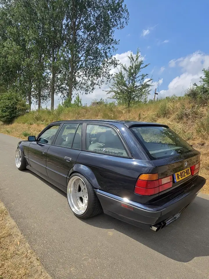 BMW 525i touring Executive, foto 3