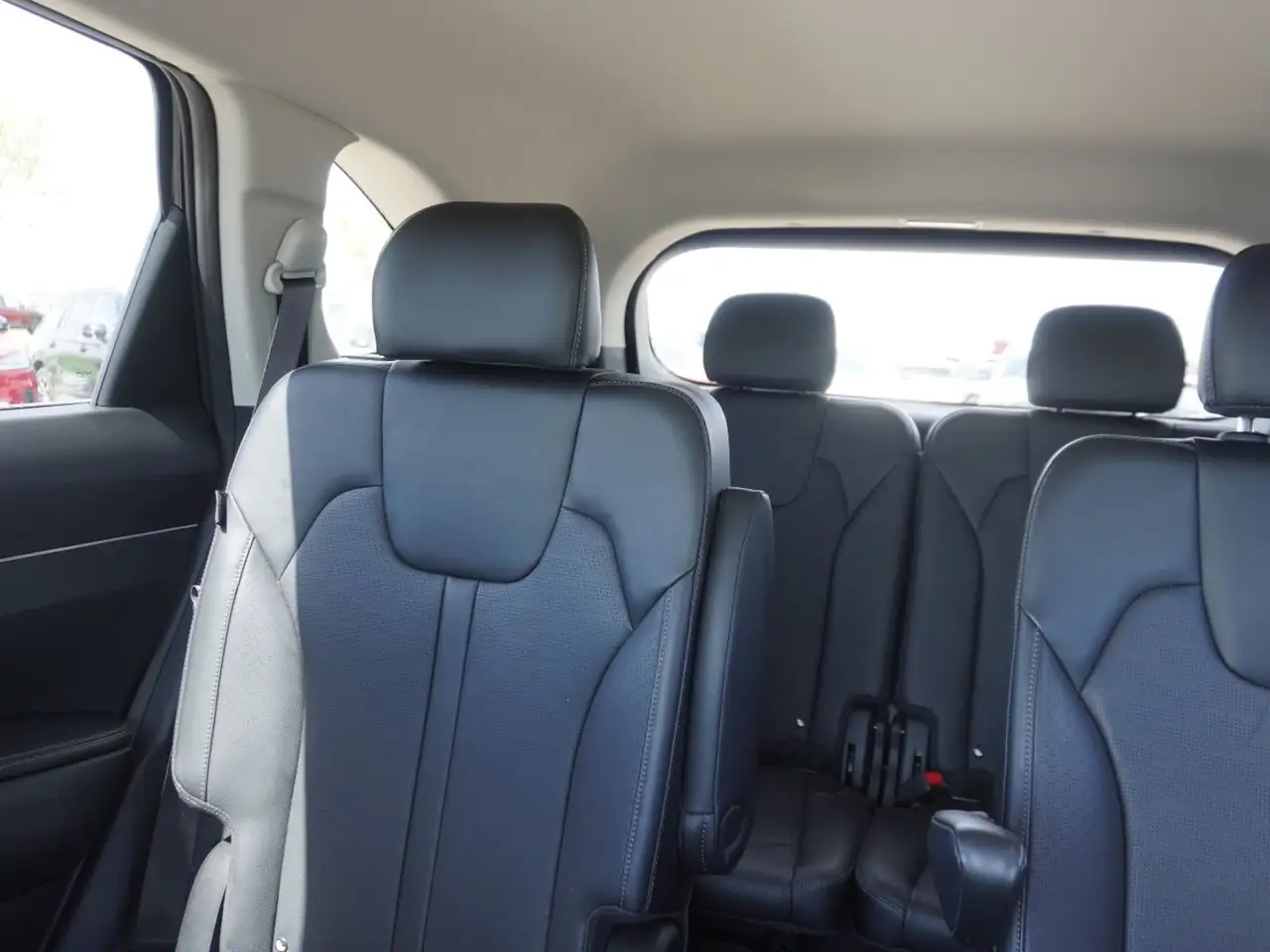 Kia Sorento снимка Kia Sorento