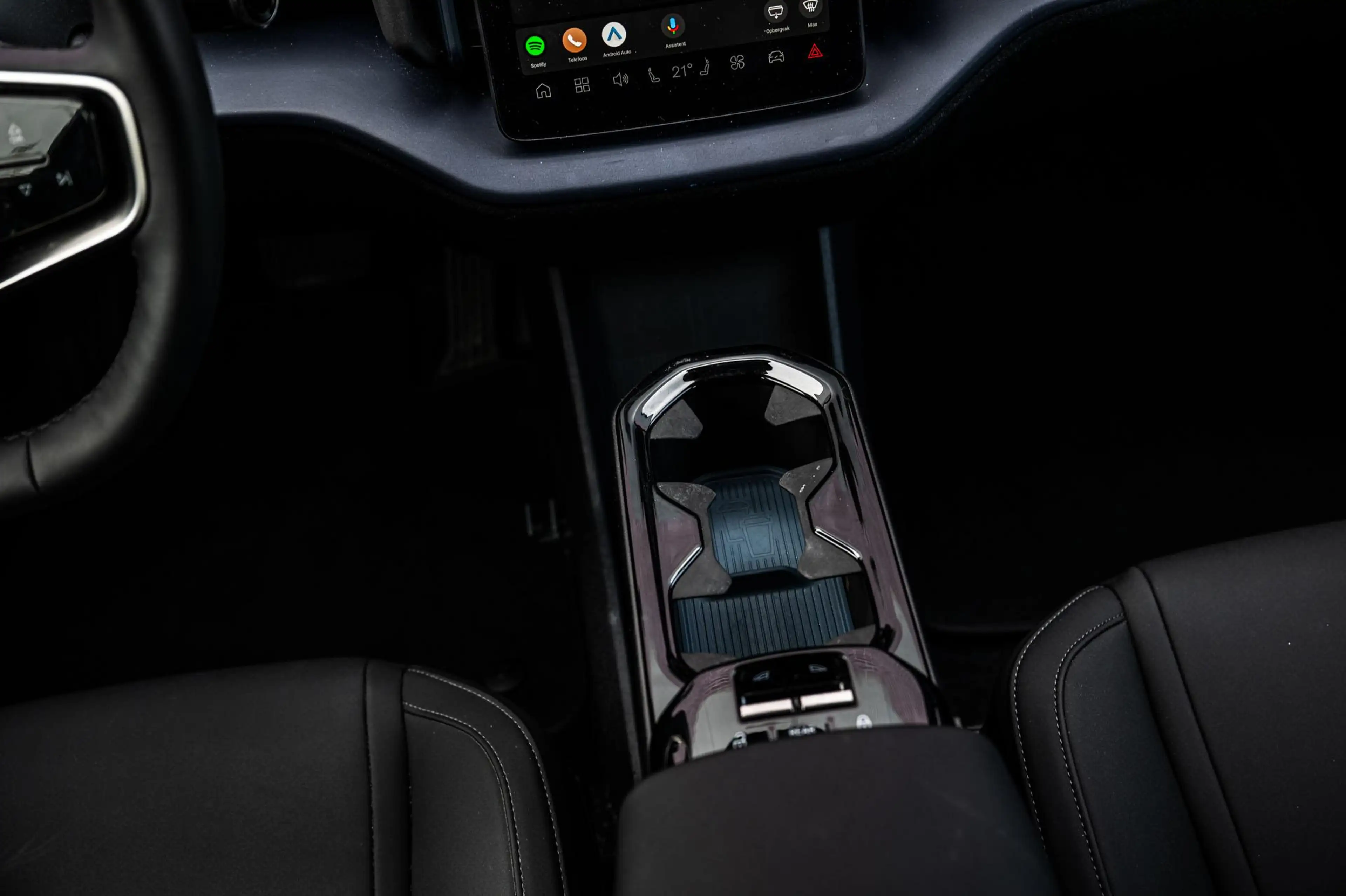 Volvo EX30 Single Motor Extended Range Plus 69 kWh | Stoel en — photo 12