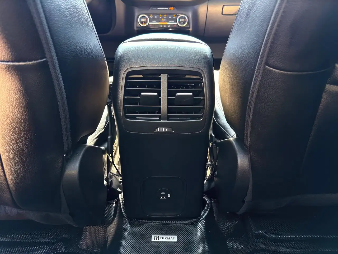 Ford Escape снимка Ford Escape