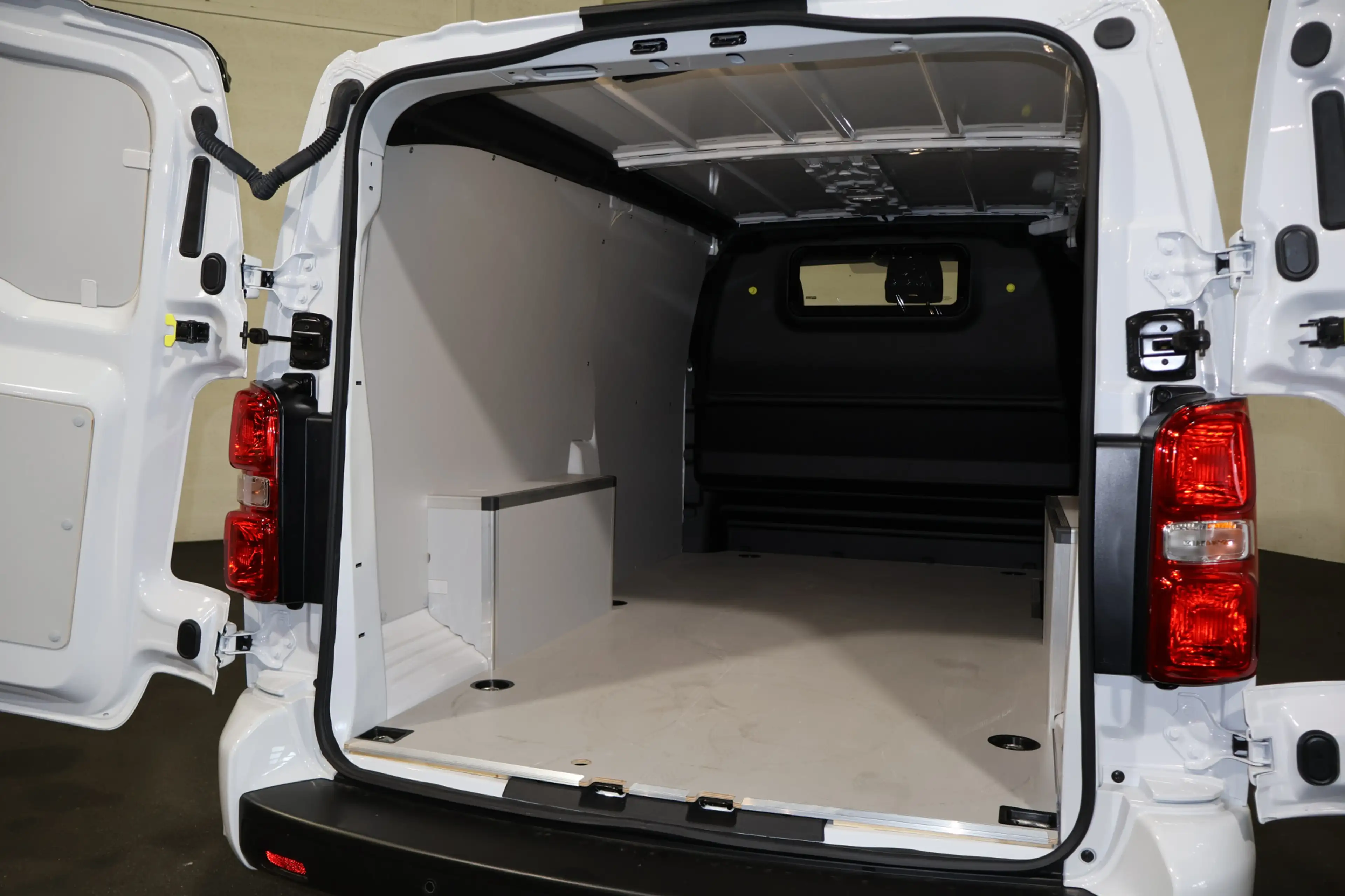 Fiat Scudo e-Scudo L3 75 kWh Airco Navigatie Camera — photo 15
