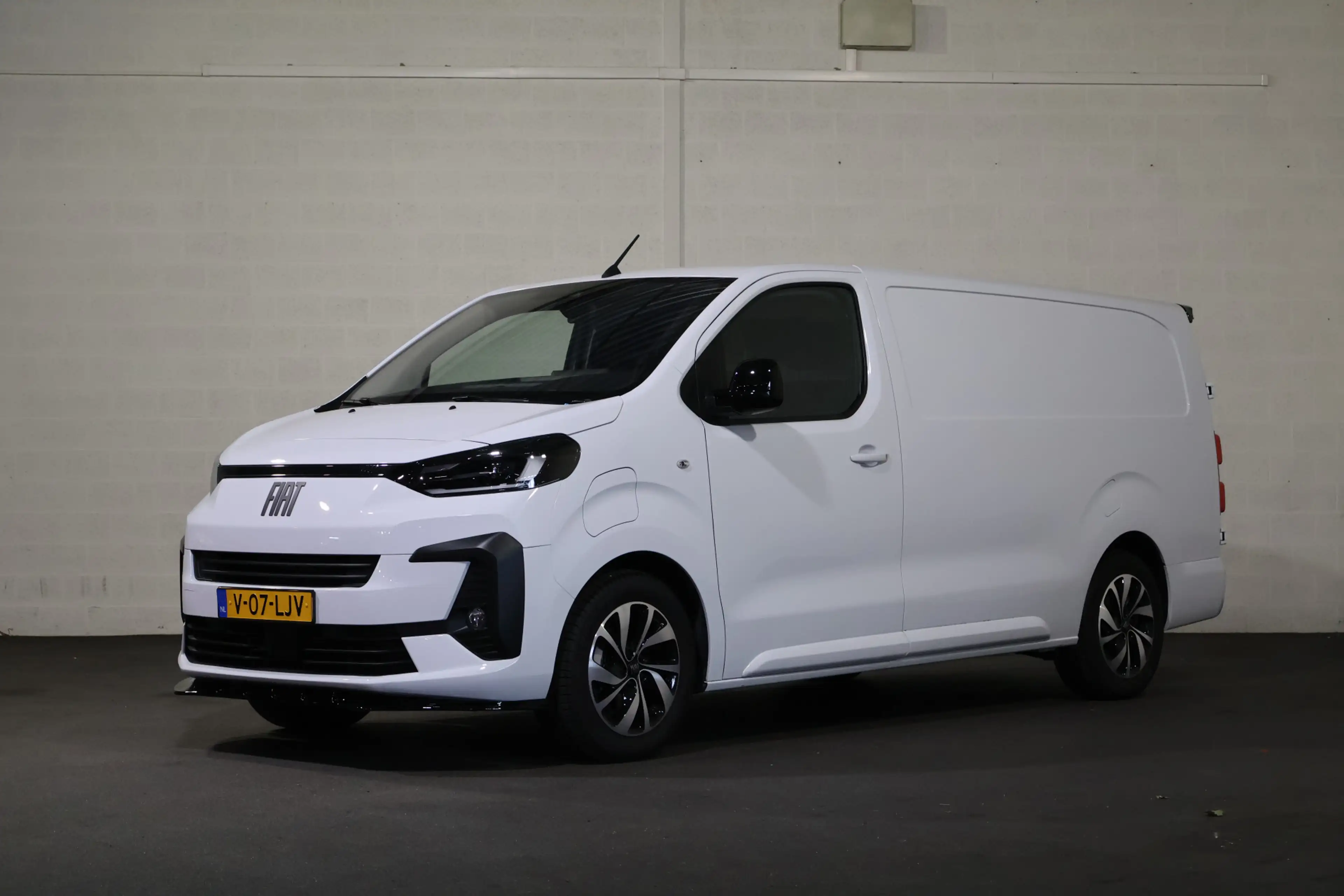 Fiat Scudo e-Scudo L3 75 kWh Airco Navigatie Camera — photo 4