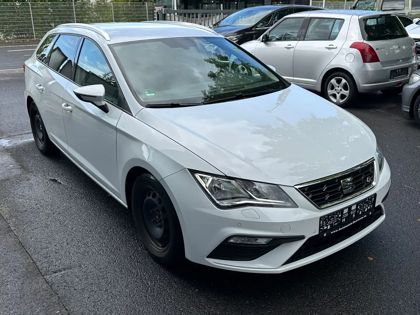 SEAT Leon ST FR Black Matt Edition~VIRTUAL COCKPIT Blanc - 1