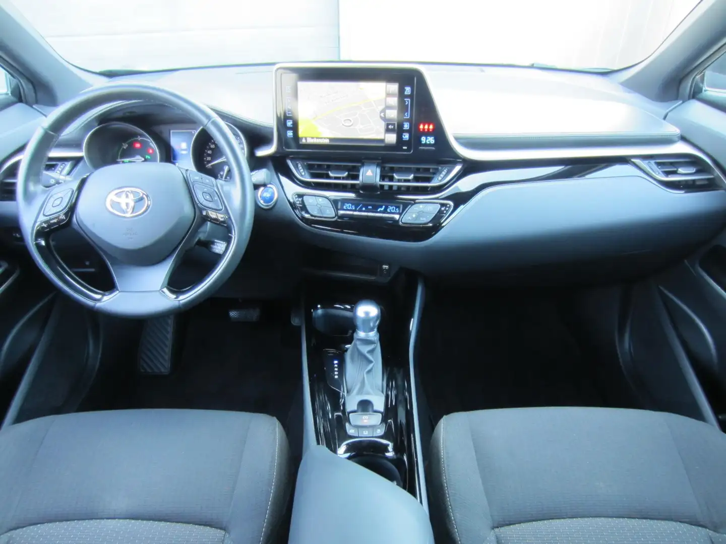 Toyota C-HR 1.8 Hybrid Style Navi Stoelverw Cruise Zwart - 2