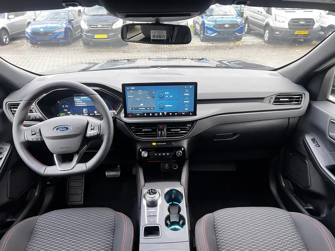 Ford Kuga 2026 — фото 15
