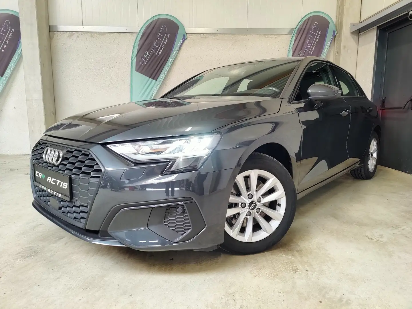 Audi A3 Sportback 30 TFSI - GPS - LED - CAPTEURS - REG.VIT Gris - 2