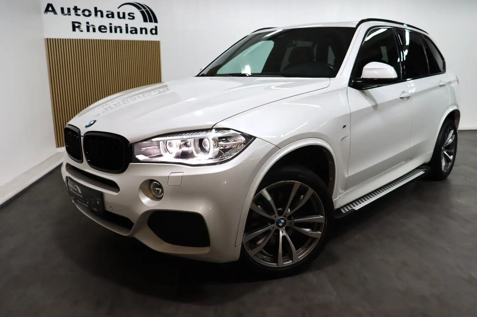 BMW X5 xDrive 30d M-PAKET*7-SITZER*VIRT.COCKPIT*PANO Weiß - 1
