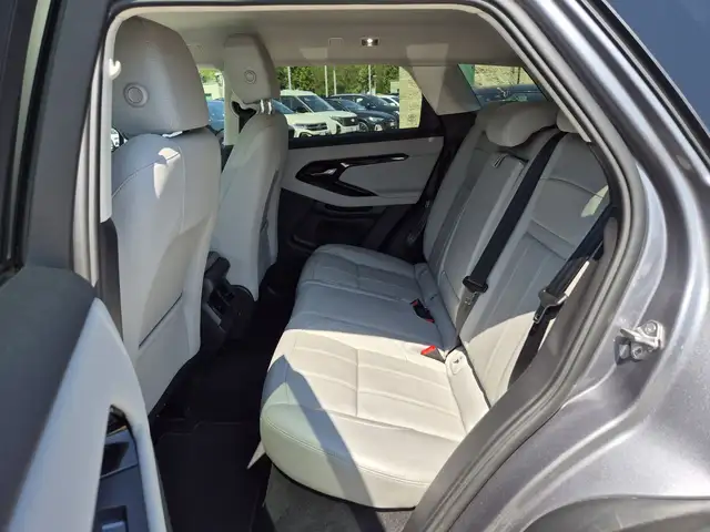 Land Rover Range Rover Evoque view 7