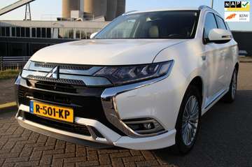2.4 PHEV S-Edition_HALF LEDER_CAMERA_NETTE AUTO