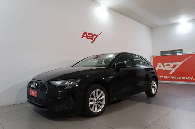 Audi A3 view 9