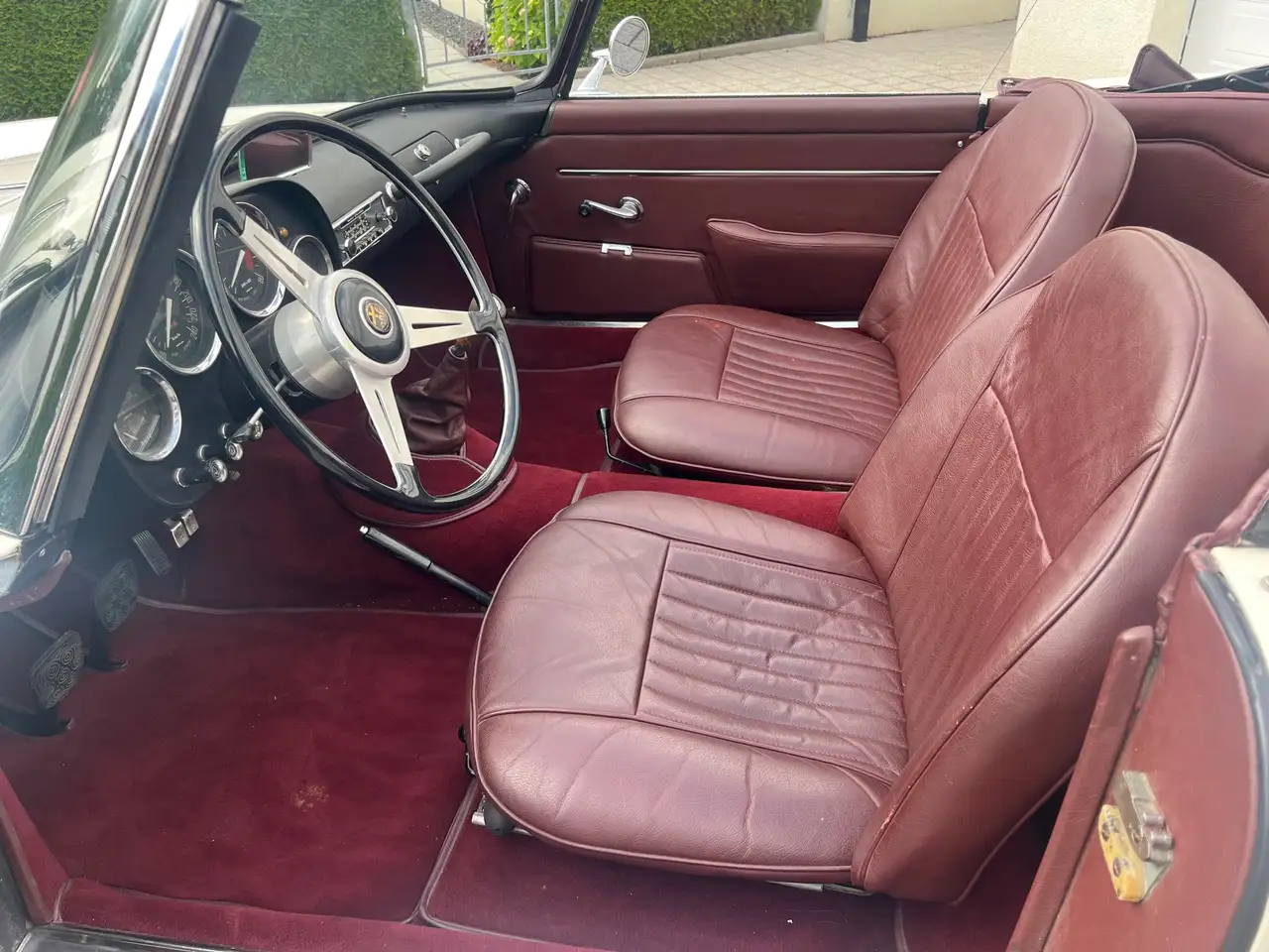 Alfa Romeo Spider 2000 Touring Cabrio Tüv Neu, foto 4