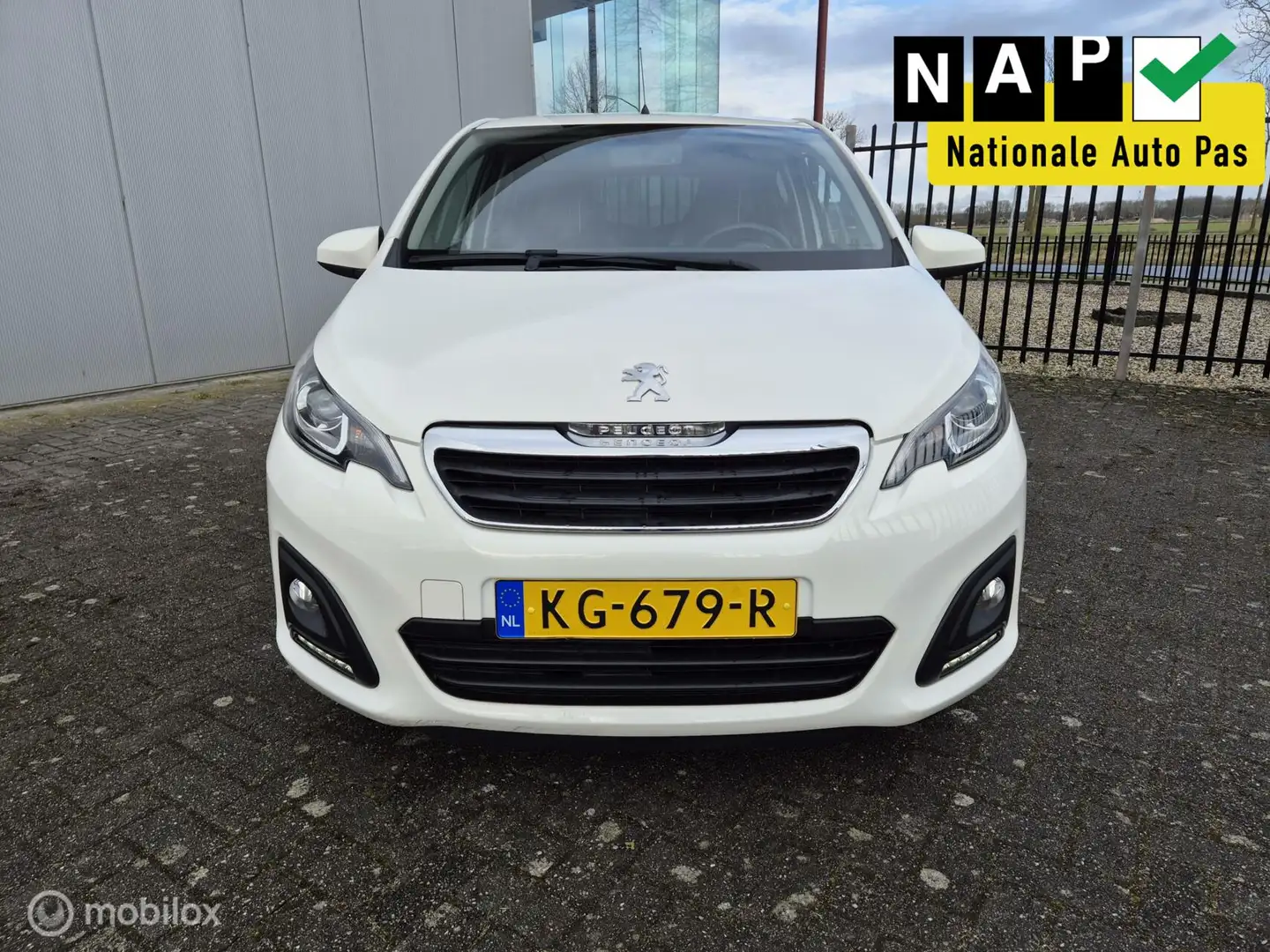 Peugeot 108 |Carplay|Rijklaar incl Beurt Wit - 2