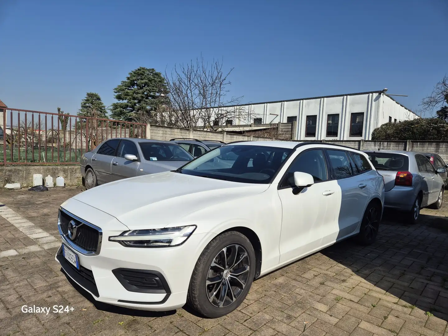 Volvo V60 2.0 d4 Inscription - 1