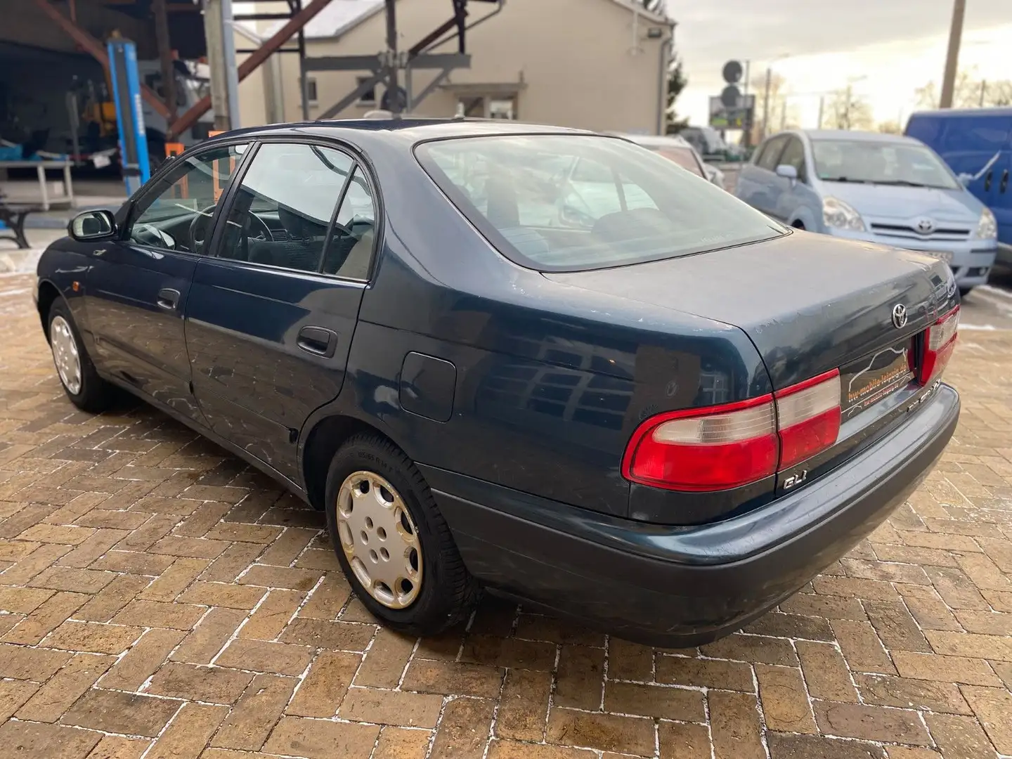 Toyota Carina 1.6 GLi 4x el.FH Servo ZV 2.Hand GJReifen Blau - 2