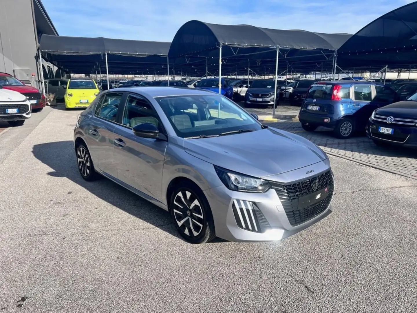 Peugeot 208 PureTech 100 Stop&Start 5 porte Active Gris - 2