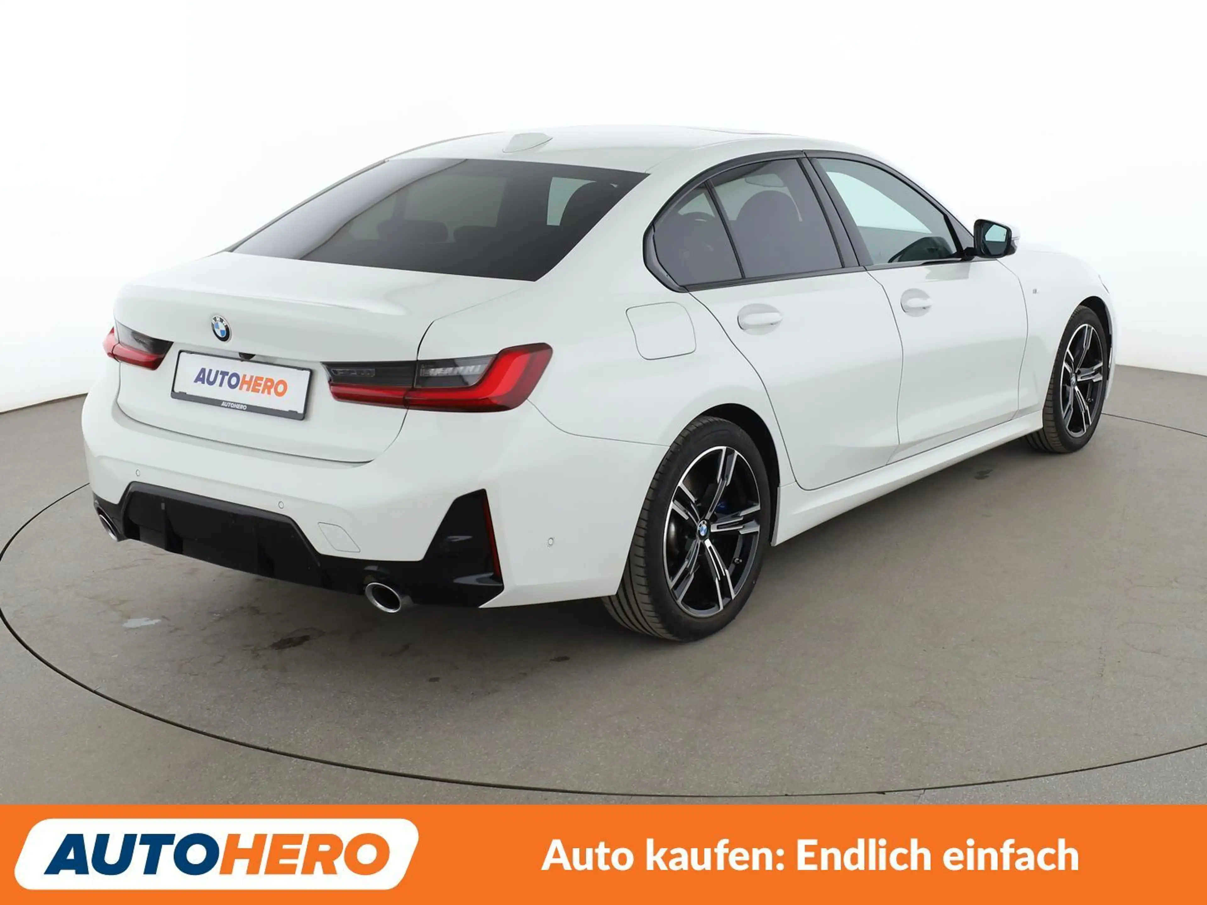 BMW 318 318i M Sport Aut.*NAVI*LED*TEMPO*CAM*PDC*SHZ* — photo 6