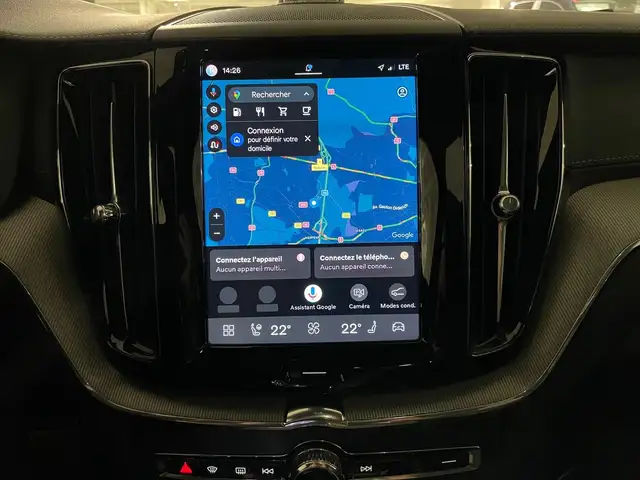 Volvo XC60 view 3
