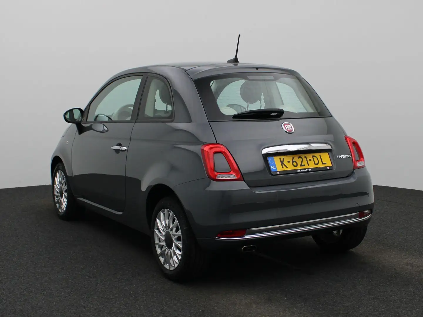 Fiat 500 1.0 Hybrid Lounge | APPLE CARPLAY / ANDROID AUTO | Grijs - 2