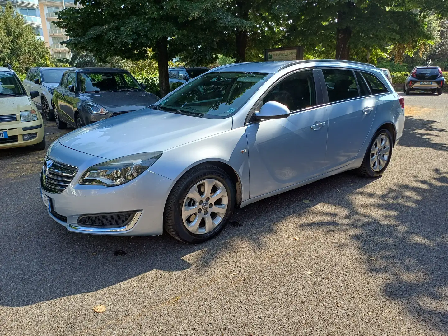 Opel Insignia Insignia 2014 Sports Tourer 2.0 cdti Ecoflex 140cv Argento - 2