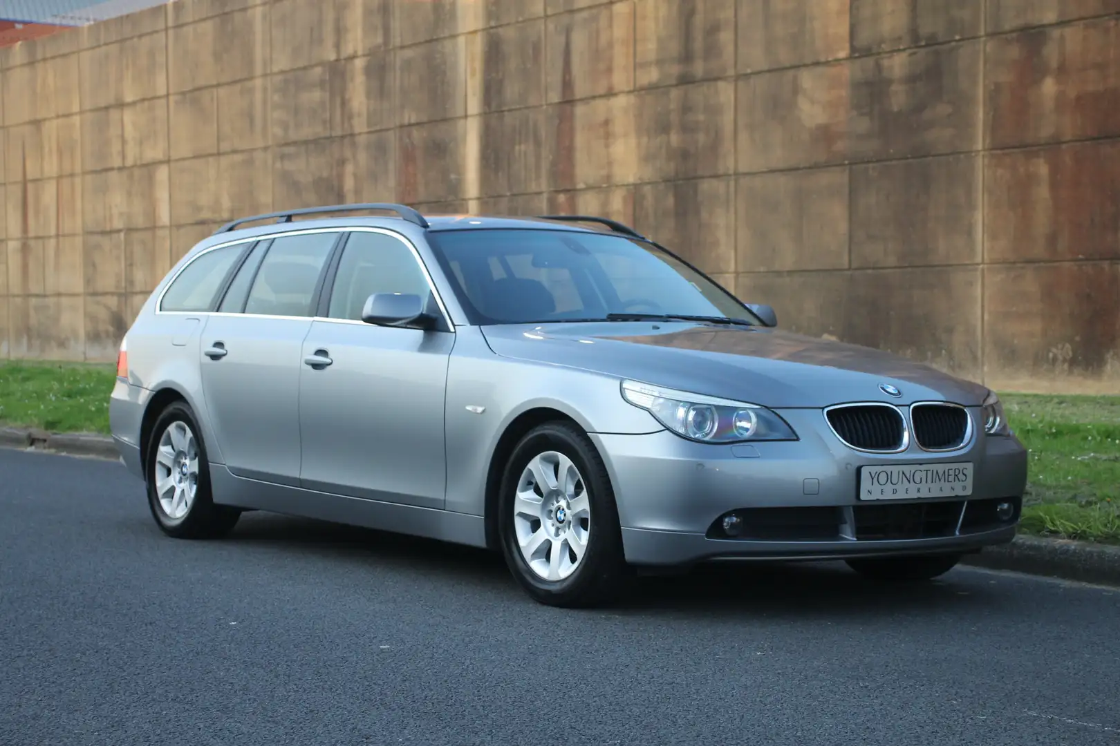 BMW 523 5-serie Touring 523i High Executive Comfort stoele Gris - 1