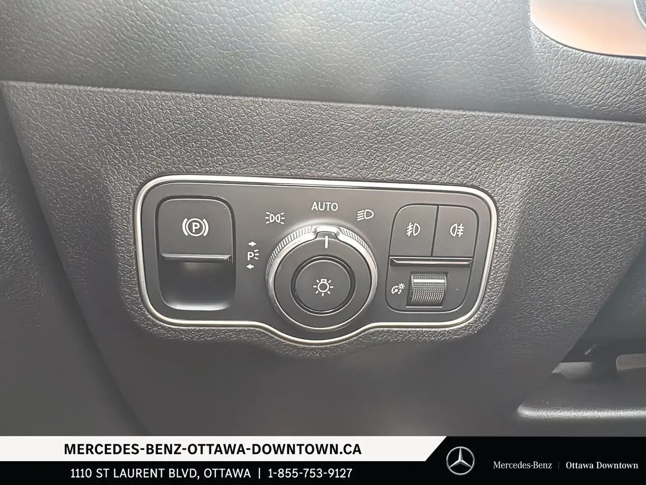 Mercedes-Benz GLB photo Mercedes-Benz GLB