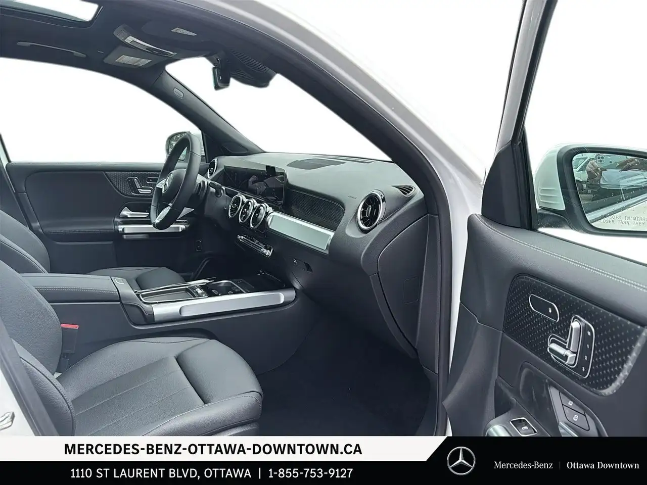 Mercedes-Benz GLB photo Mercedes-Benz GLB