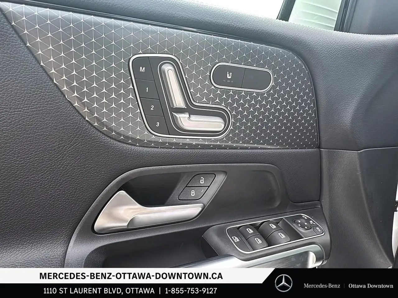 Mercedes-Benz GLB photo Mercedes-Benz GLB
