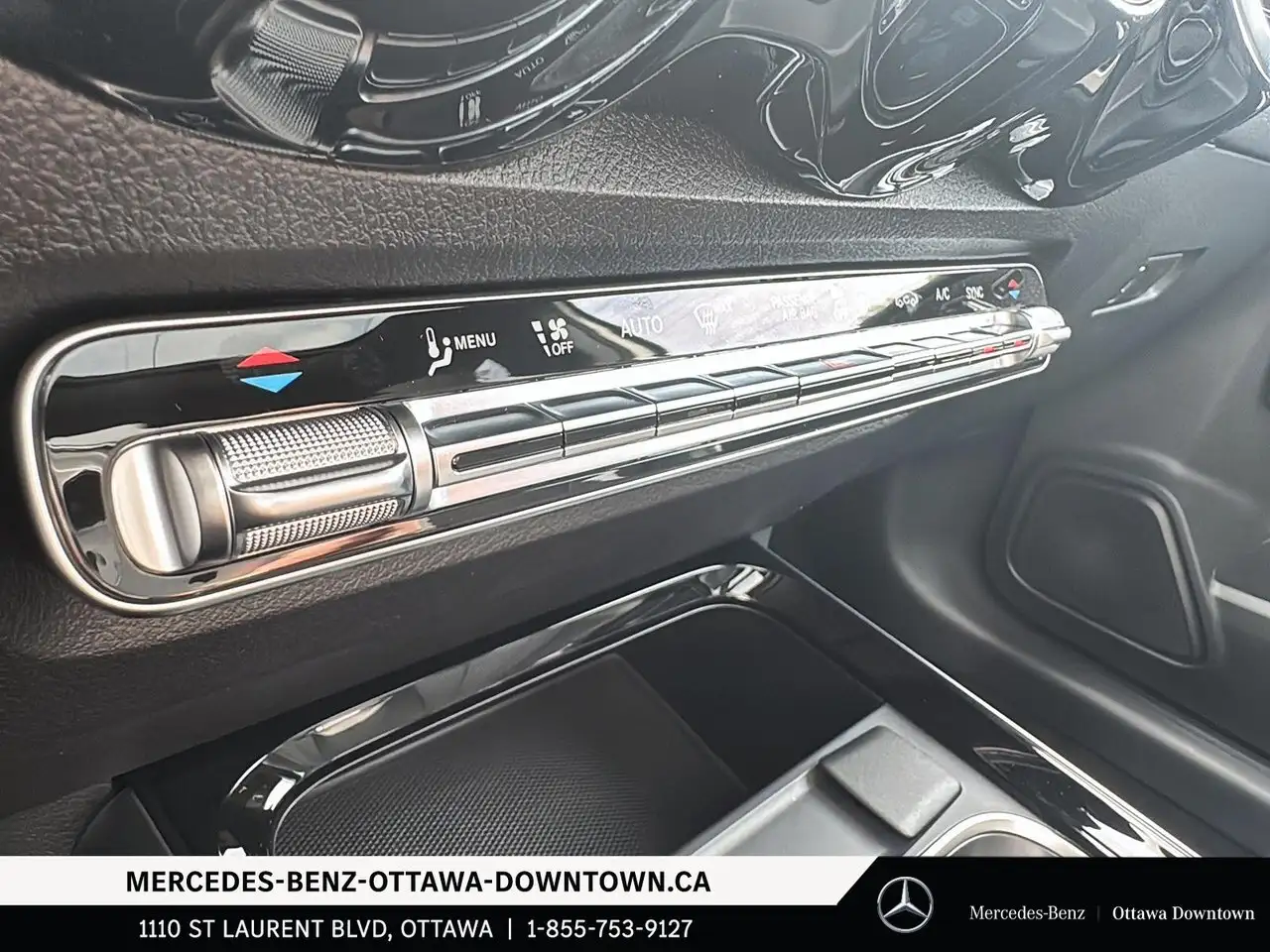 Mercedes-Benz GLB photo Mercedes-Benz GLB