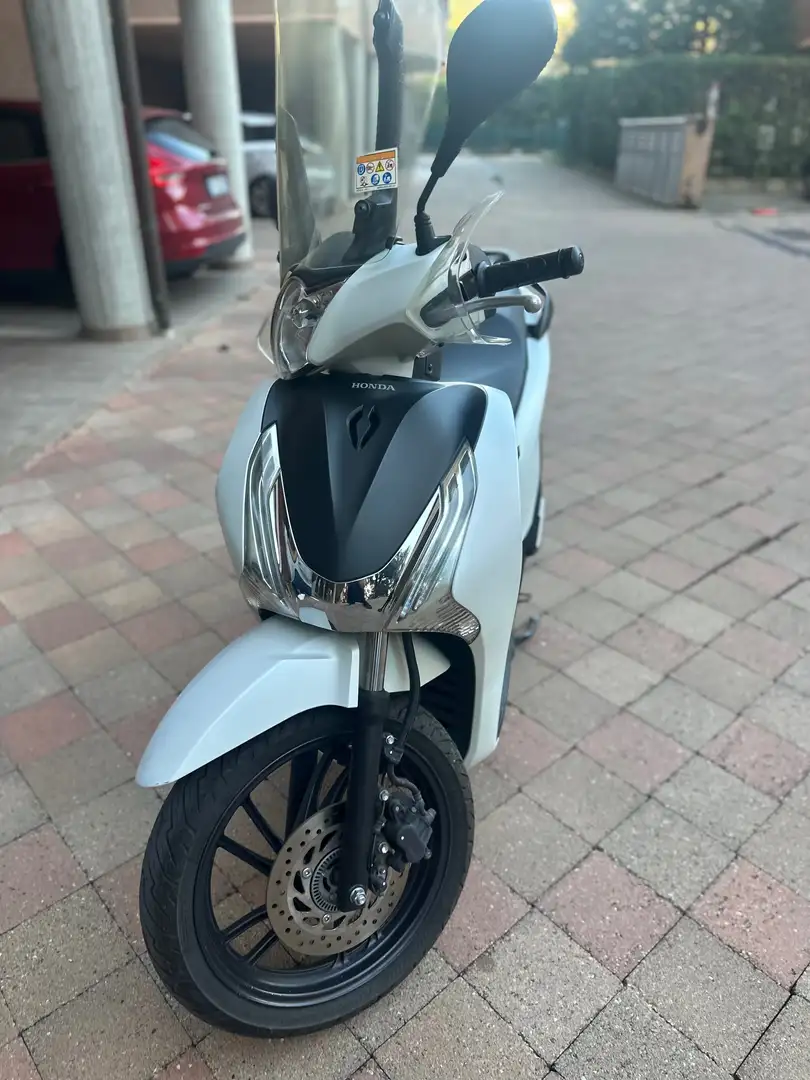 Honda SH 150i Sport Bianco - 1