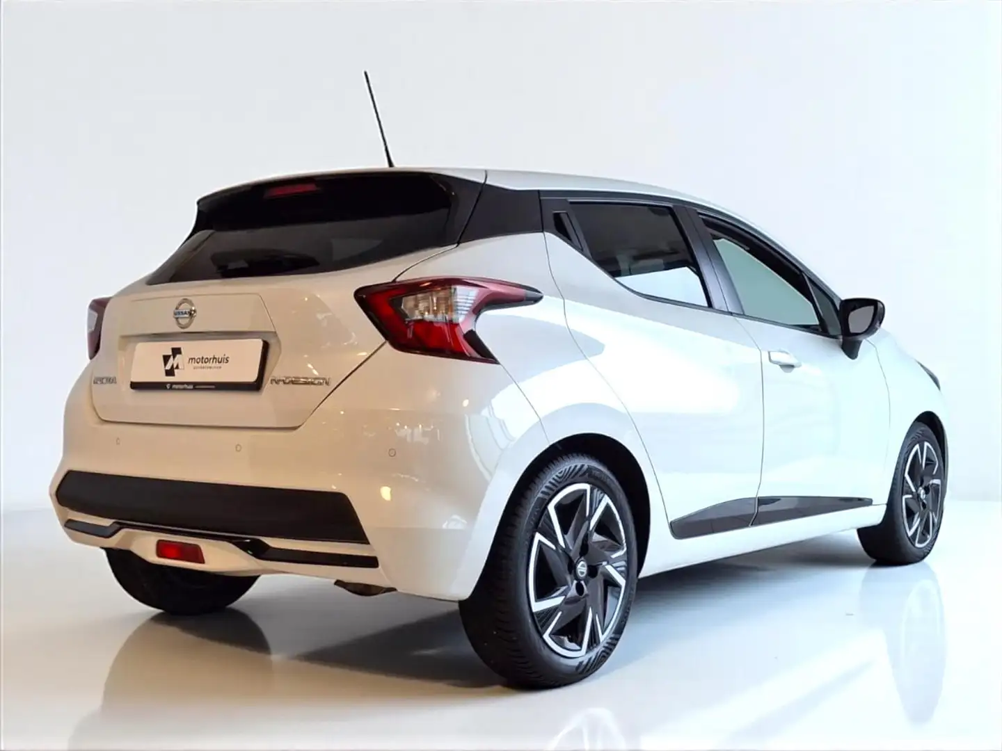 Nissan Micra 1.0 IG-T 92pk N-Design NAVI PDC LMV Blanc - 2