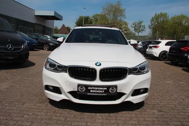 BMW 330 330 d GT xD M Sport Shadow, HUD, Pano, LED, RFK