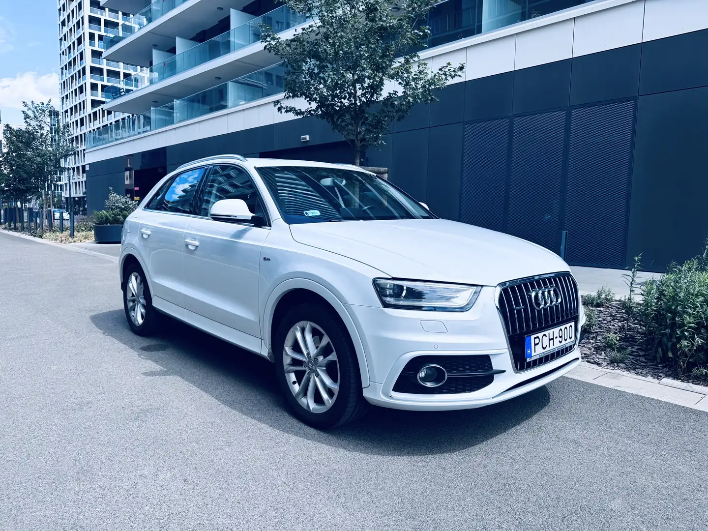 Audi Q3 2.0 TDI quattro S tronic - 1