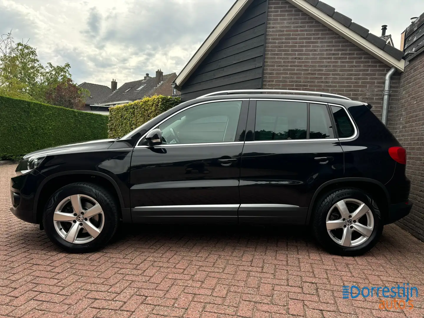 Volkswagen Tiguan 1.4 TSI Sport&Style | Trekhaak | Navi | PDC | Crui Noir - 2