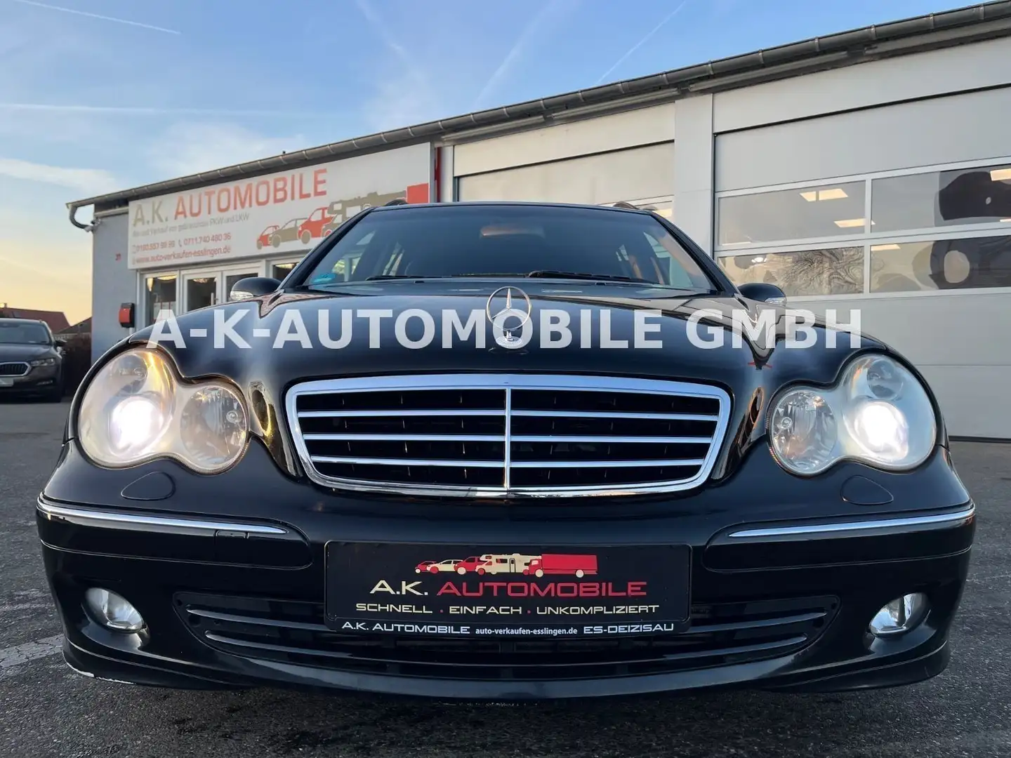 Mercedes-Benz C 270 T CDI*AUTOMATIK*BI-XENON*LEDER*TEMPO* Schwarz - 2