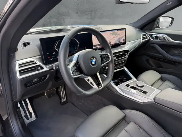 BMW 4 Series view 9