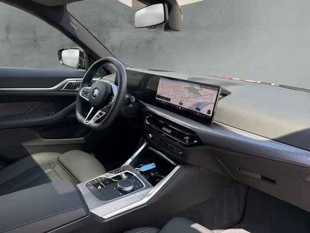BMW 4 Series view 12