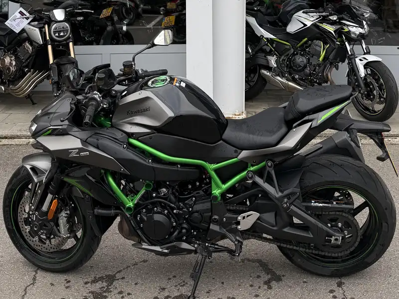 Kawasaki Z H2 - foto 2
