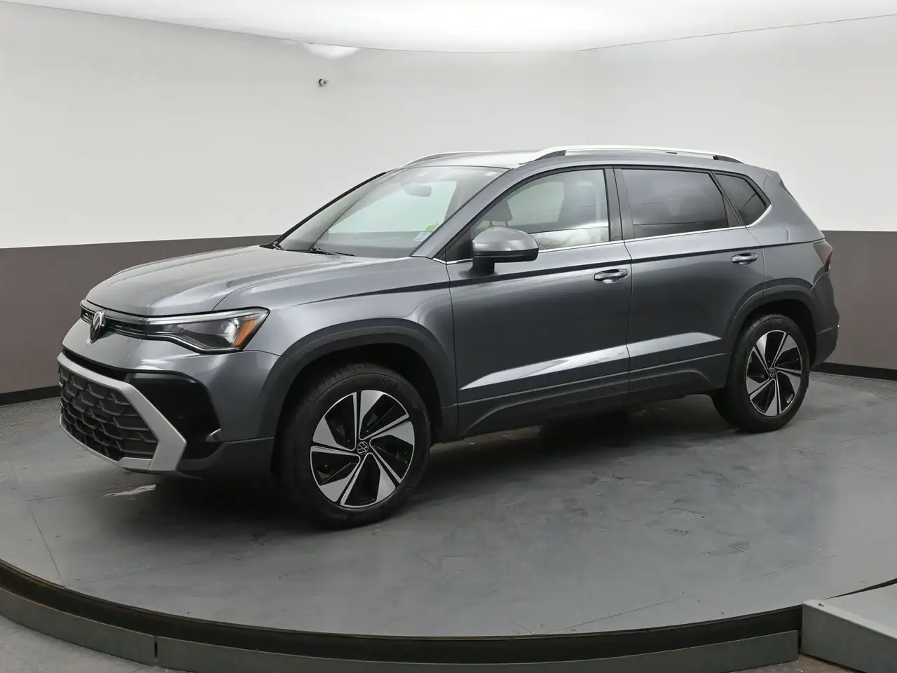 Volkswagen Taos снимка Volkswagen Taos