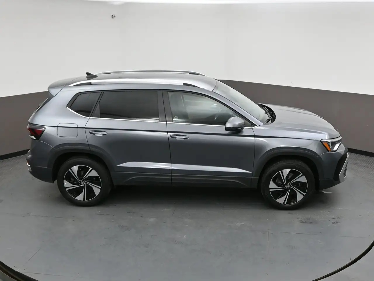 Volkswagen Taos снимка Volkswagen Taos