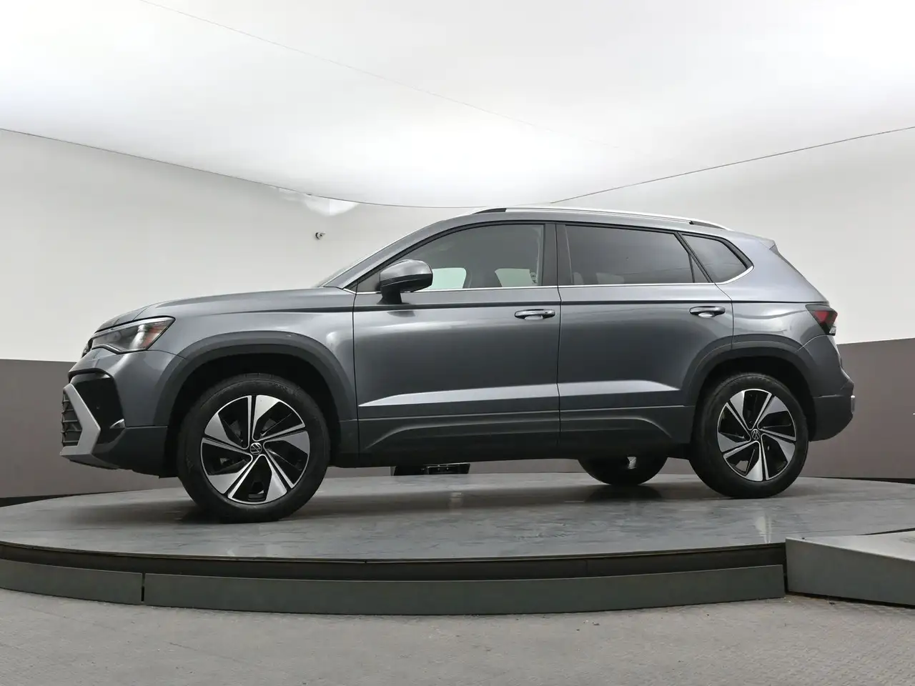 Volkswagen Taos снимка Volkswagen Taos
