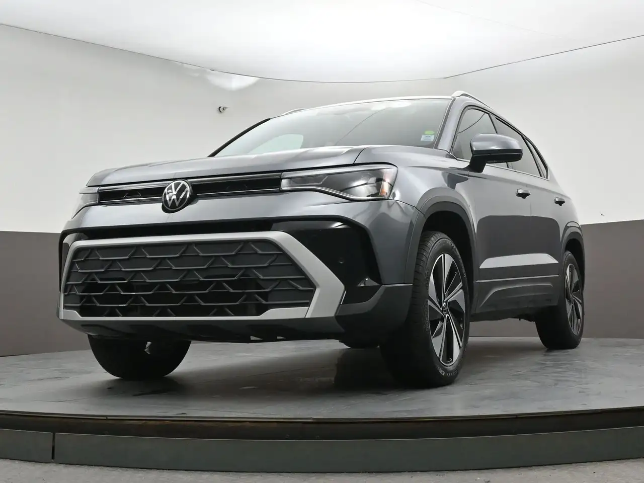 Volkswagen Taos снимка Volkswagen Taos