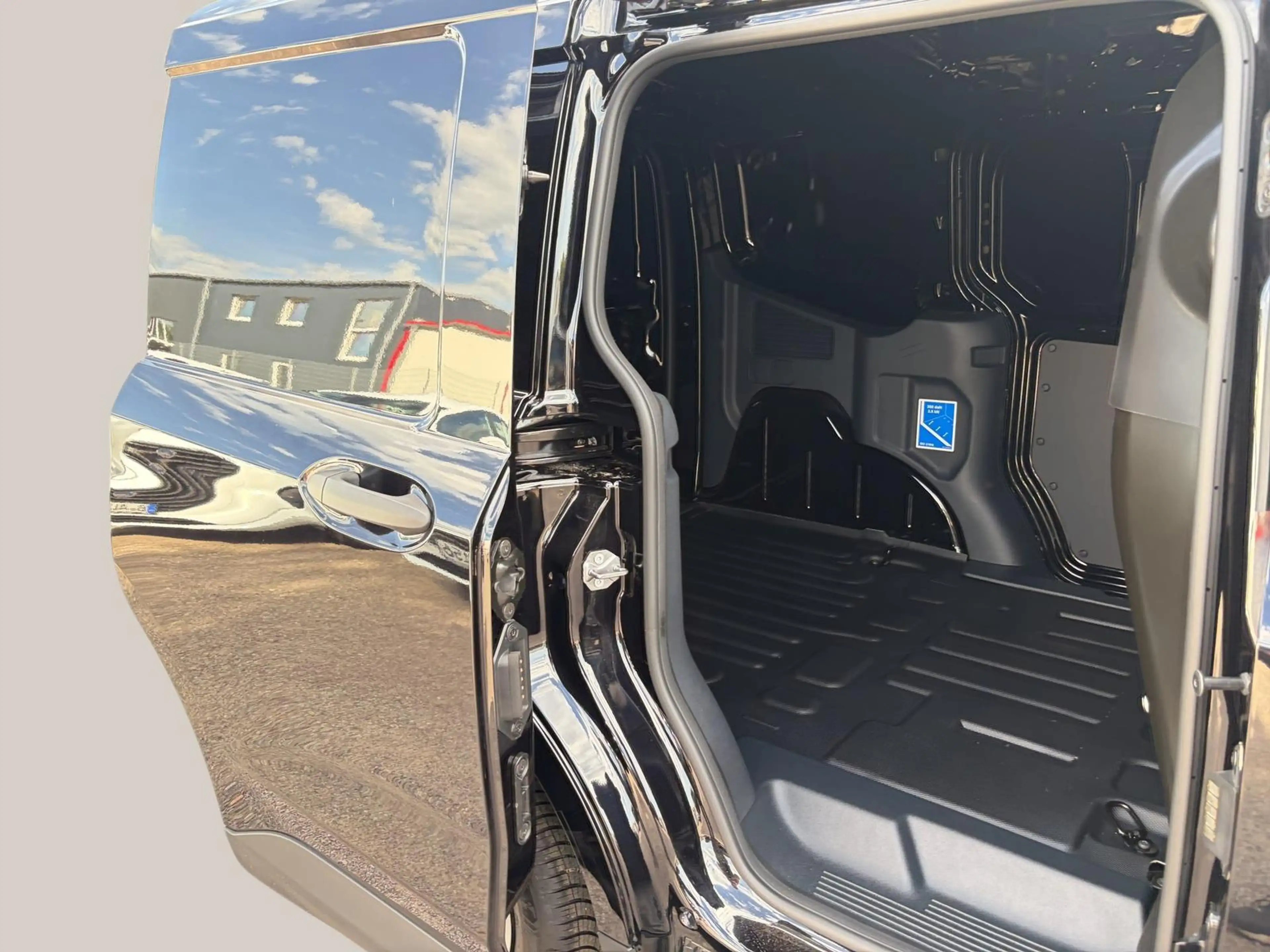Ford Transit Courier Trend 1.0 EcoBoost #GJR #WINTER-PAKET — photo 15