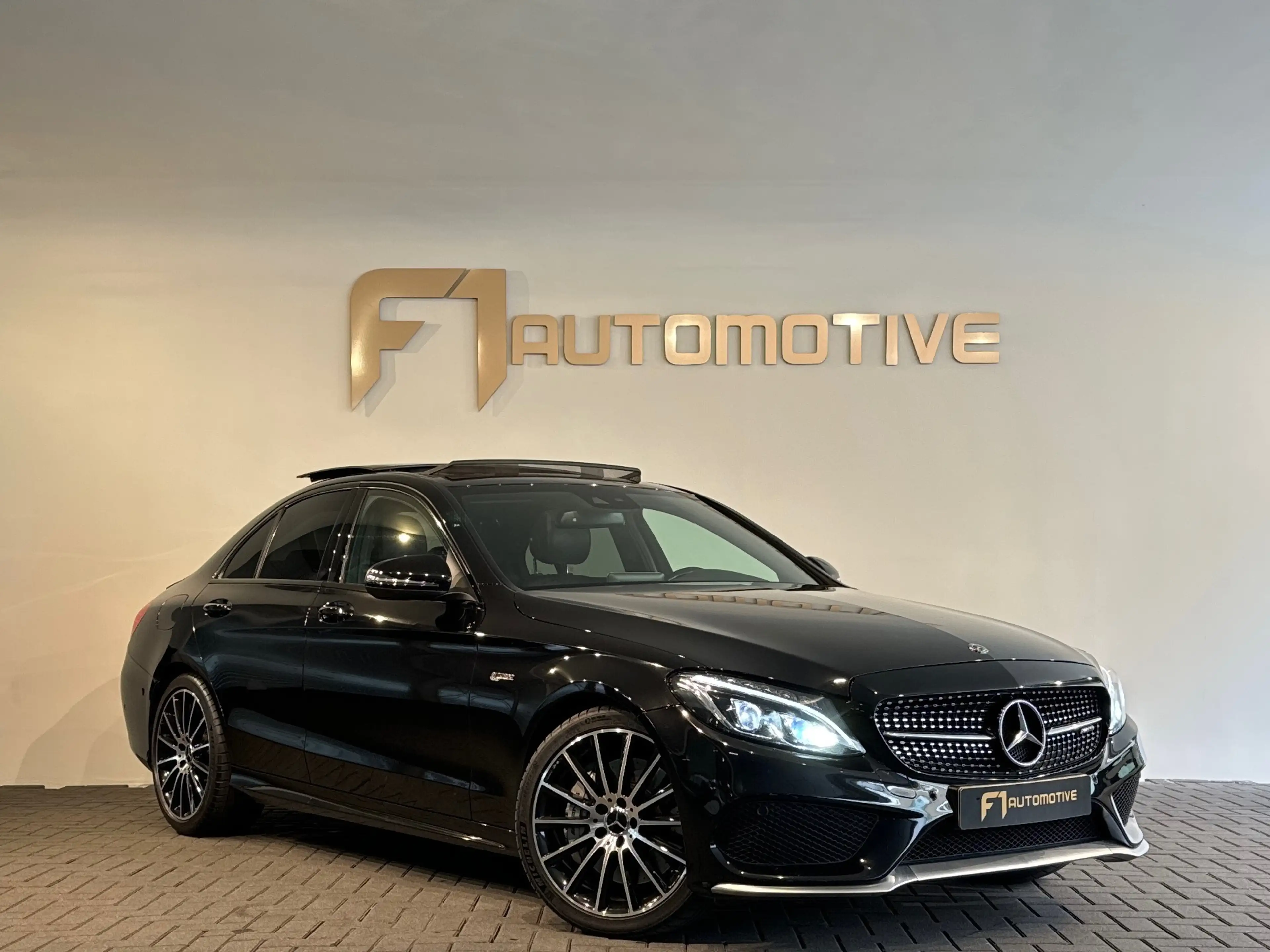 Mercedes-Benz C 43 AMG 4MATIC Pano|Sportuitlaat|Night — photo 7