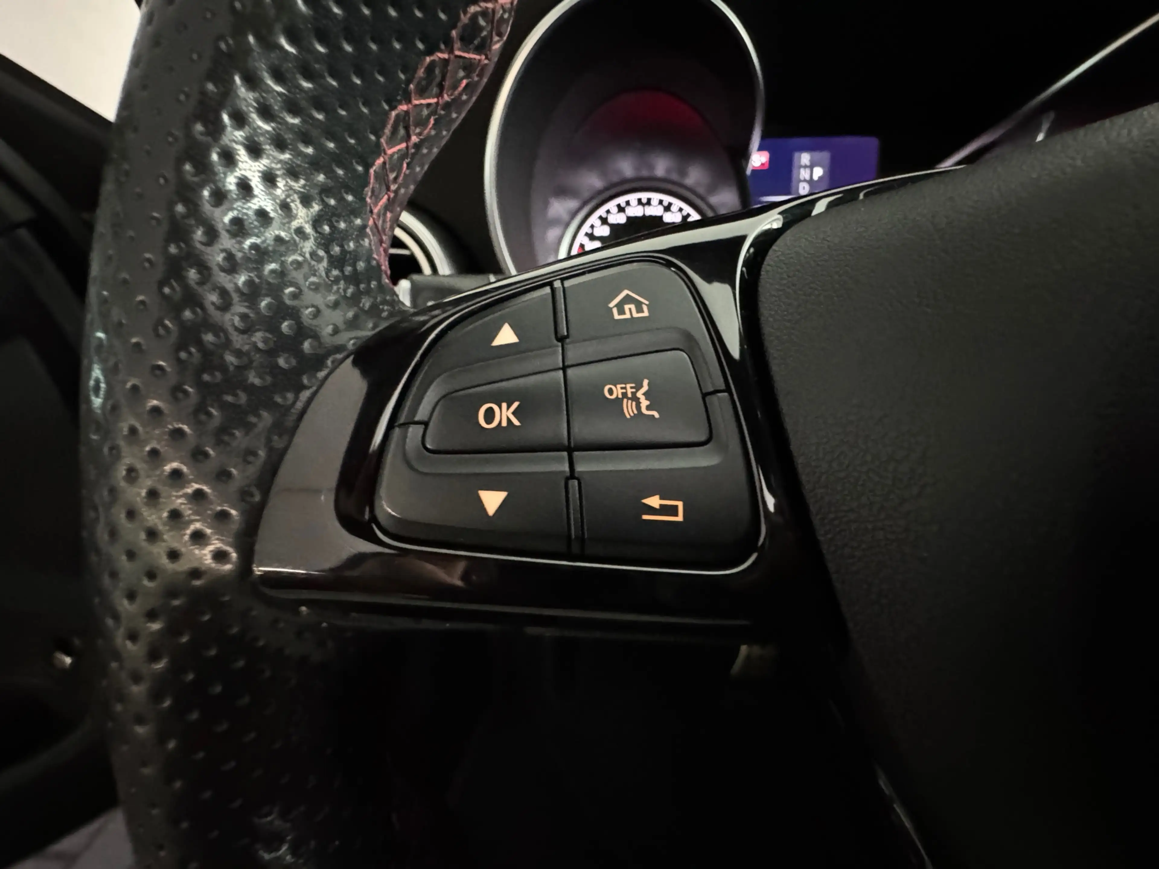 Mercedes-Benz C 43 AMG 4MATIC Pano|Sportuitlaat|Night — photo 14