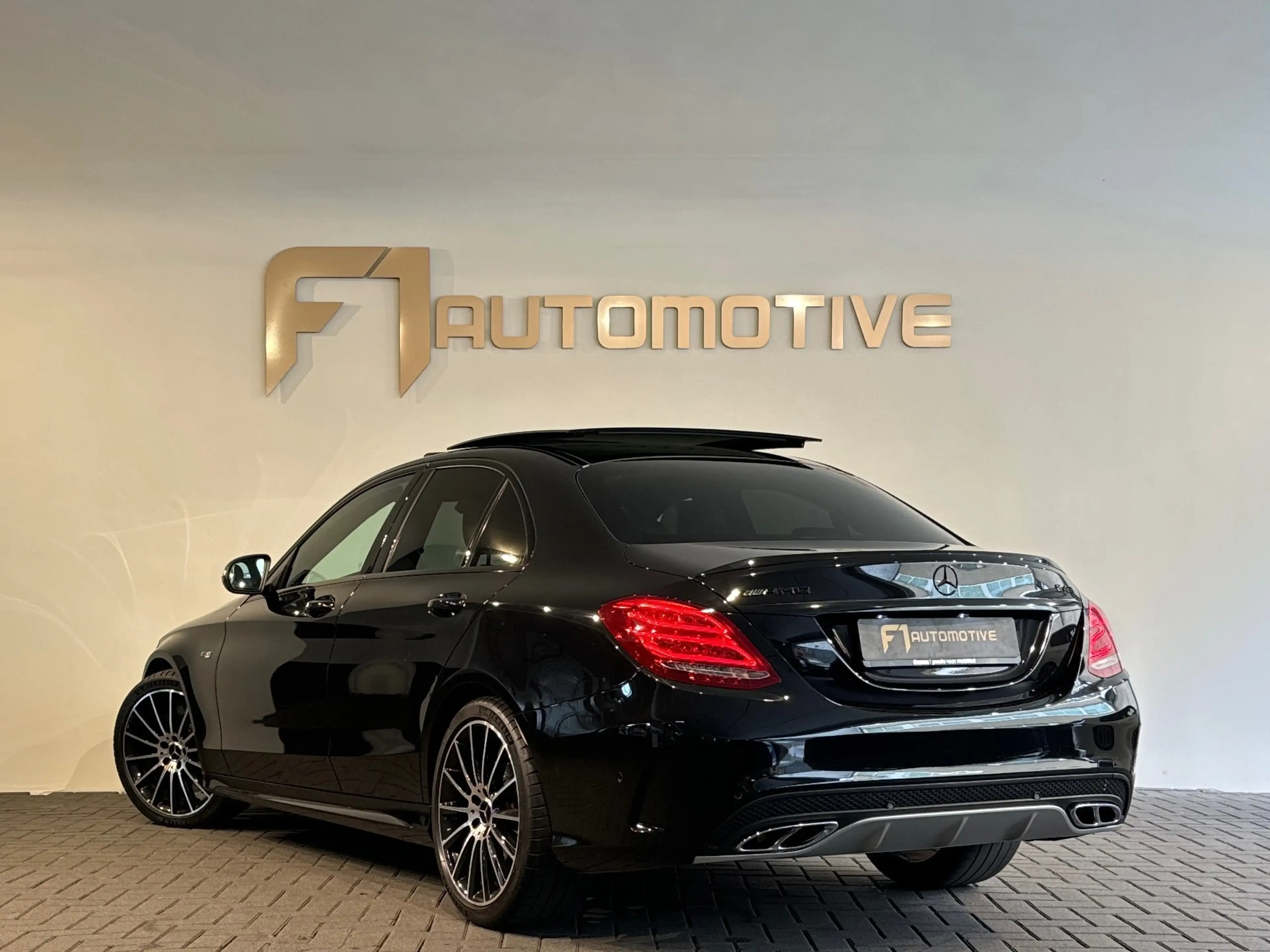 Mercedes-Benz C 43 AMG 4MATIC Pano|Sportuitlaat|Night — photo 8