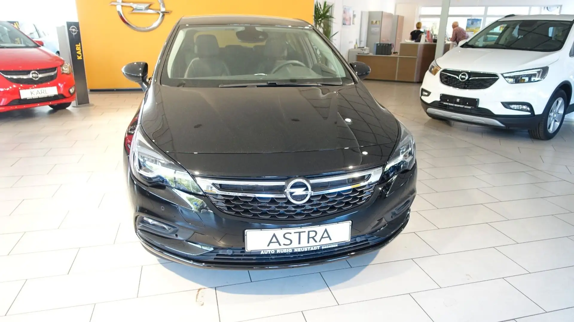 Opel Astra K LIM 1.4 Turbo Innovation LED-MATRIX/NAVI Schwarz - 1