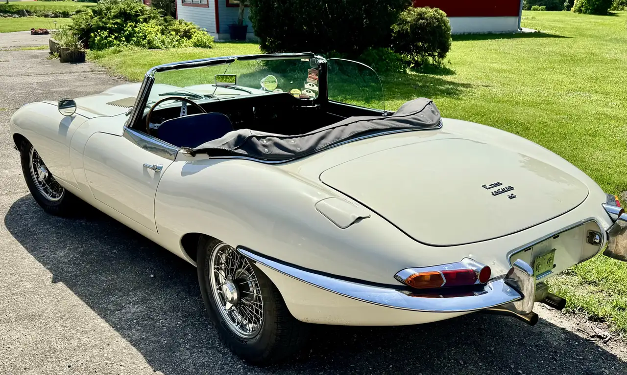 Jaguar E-Type OTS Ser.1 Roadster, foto 3