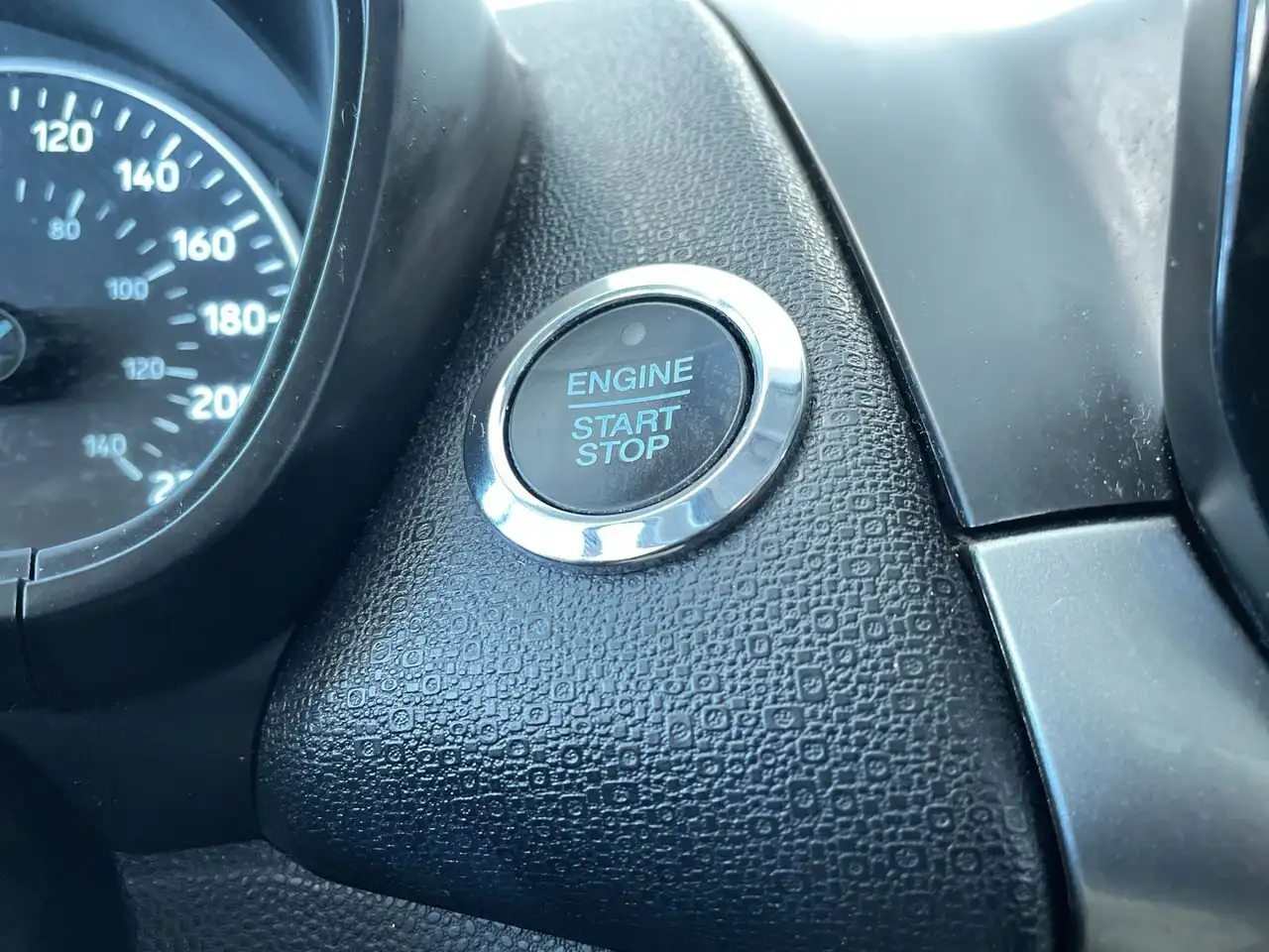 Ford EcoSport снимка Ford EcoSport
