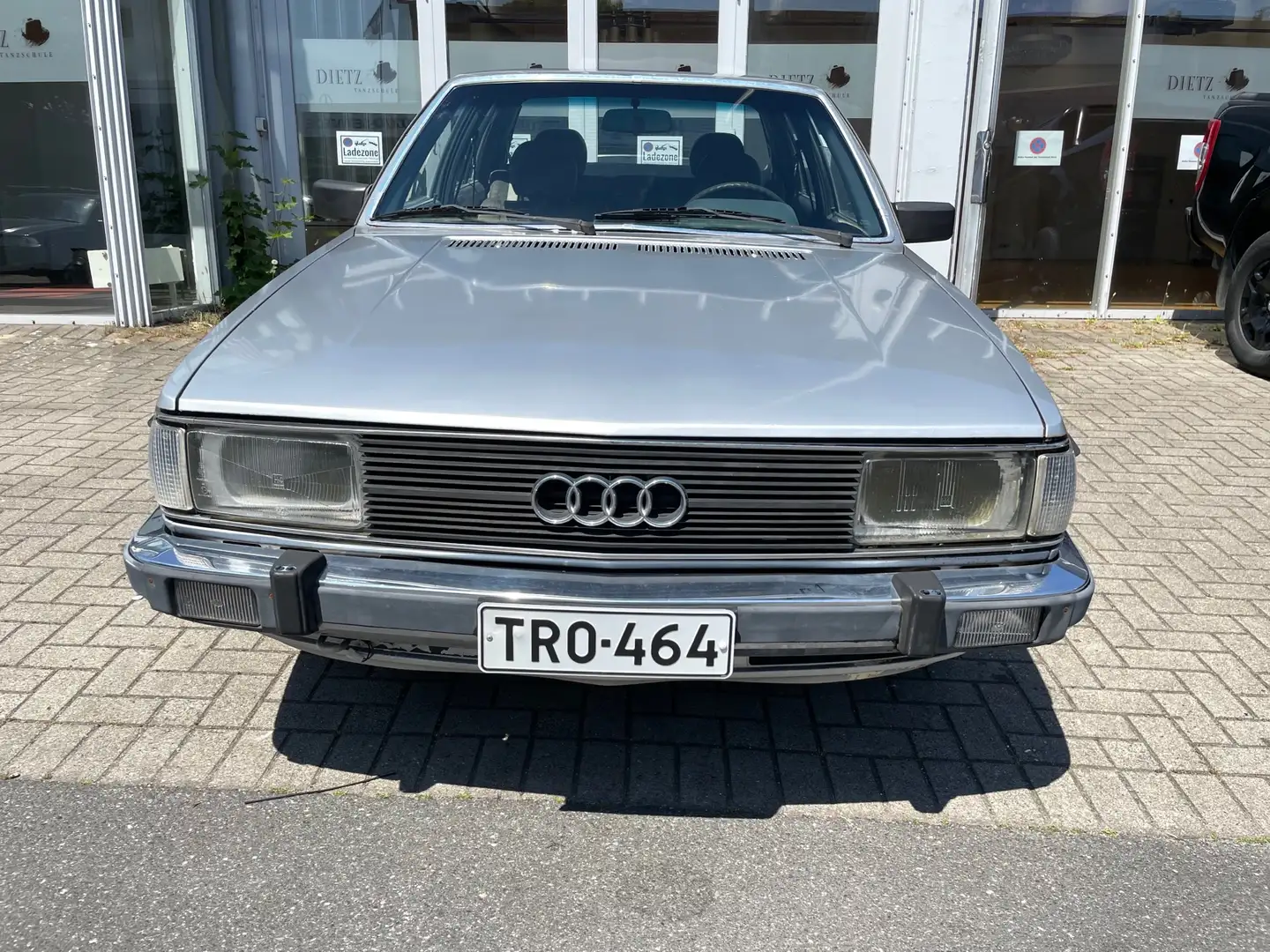 Audi 100 5 S / GL srebrna - 2