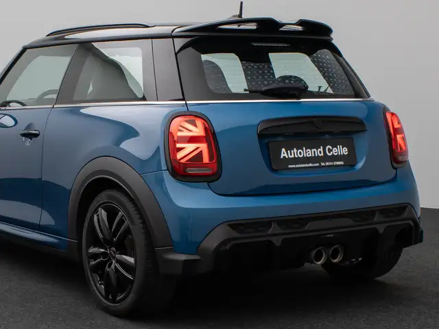 Mini Hatch view 15